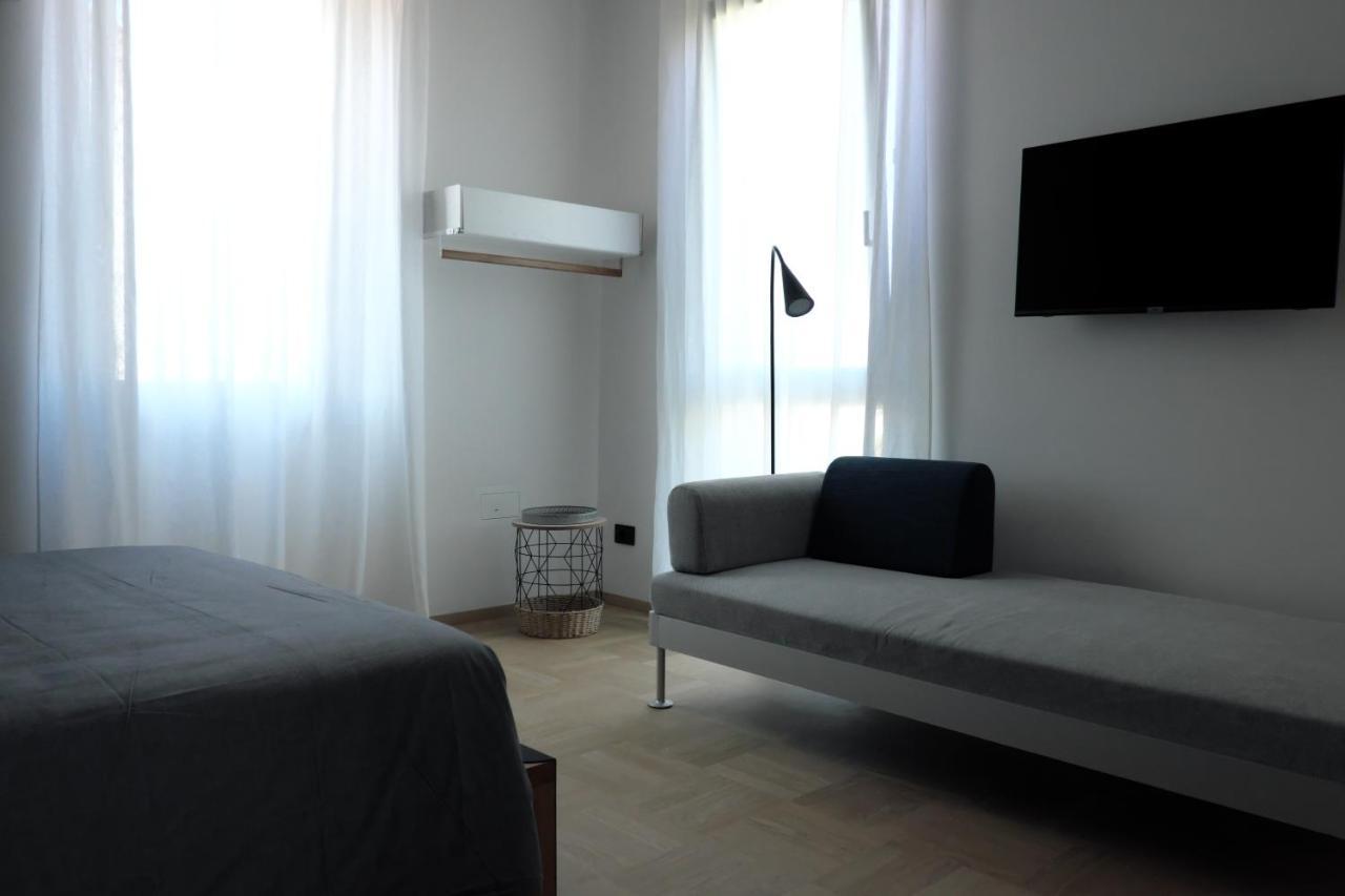 Invento Bnb Unconventional Maison Civitanova Marche Εξωτερικό φωτογραφία