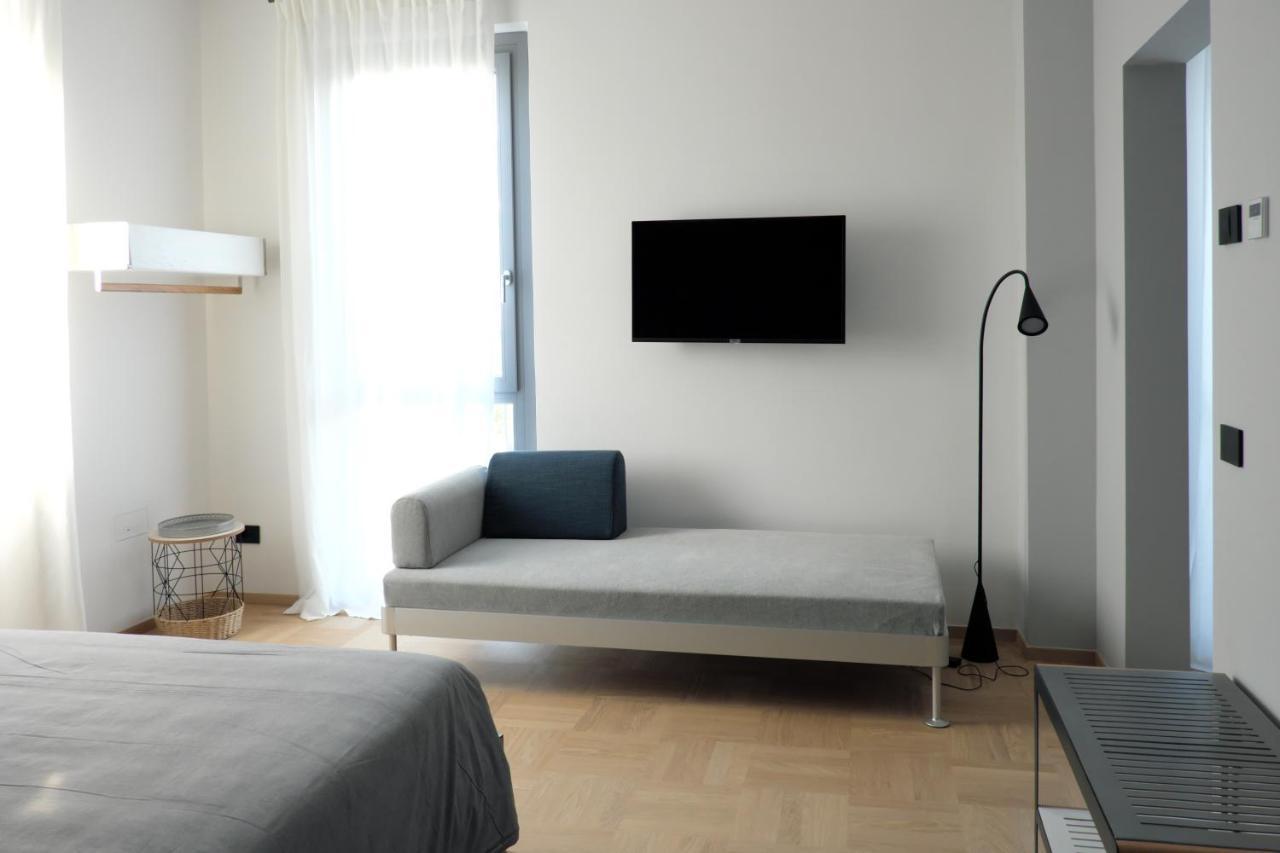 Invento Bnb Unconventional Maison Civitanova Marche Εξωτερικό φωτογραφία